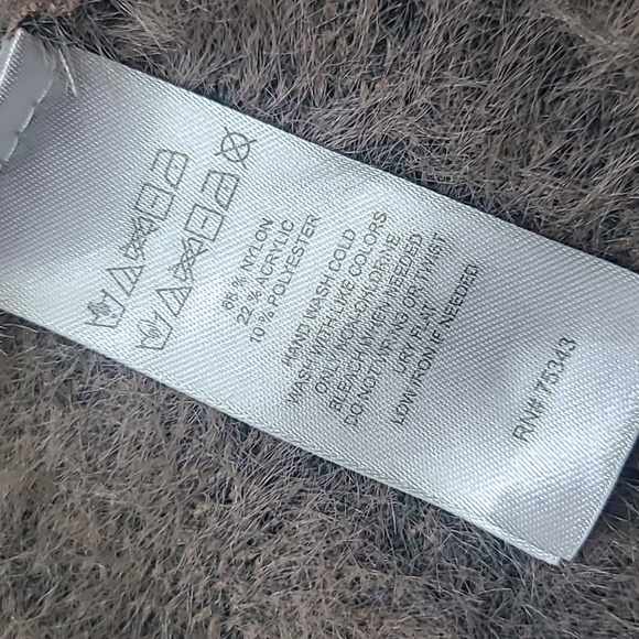 Jessica Simpson Long Cardigan Sweater - Picture 4 of 8